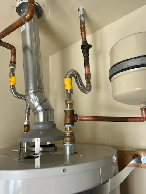 Water heater installation and plumbing repair in Wawa